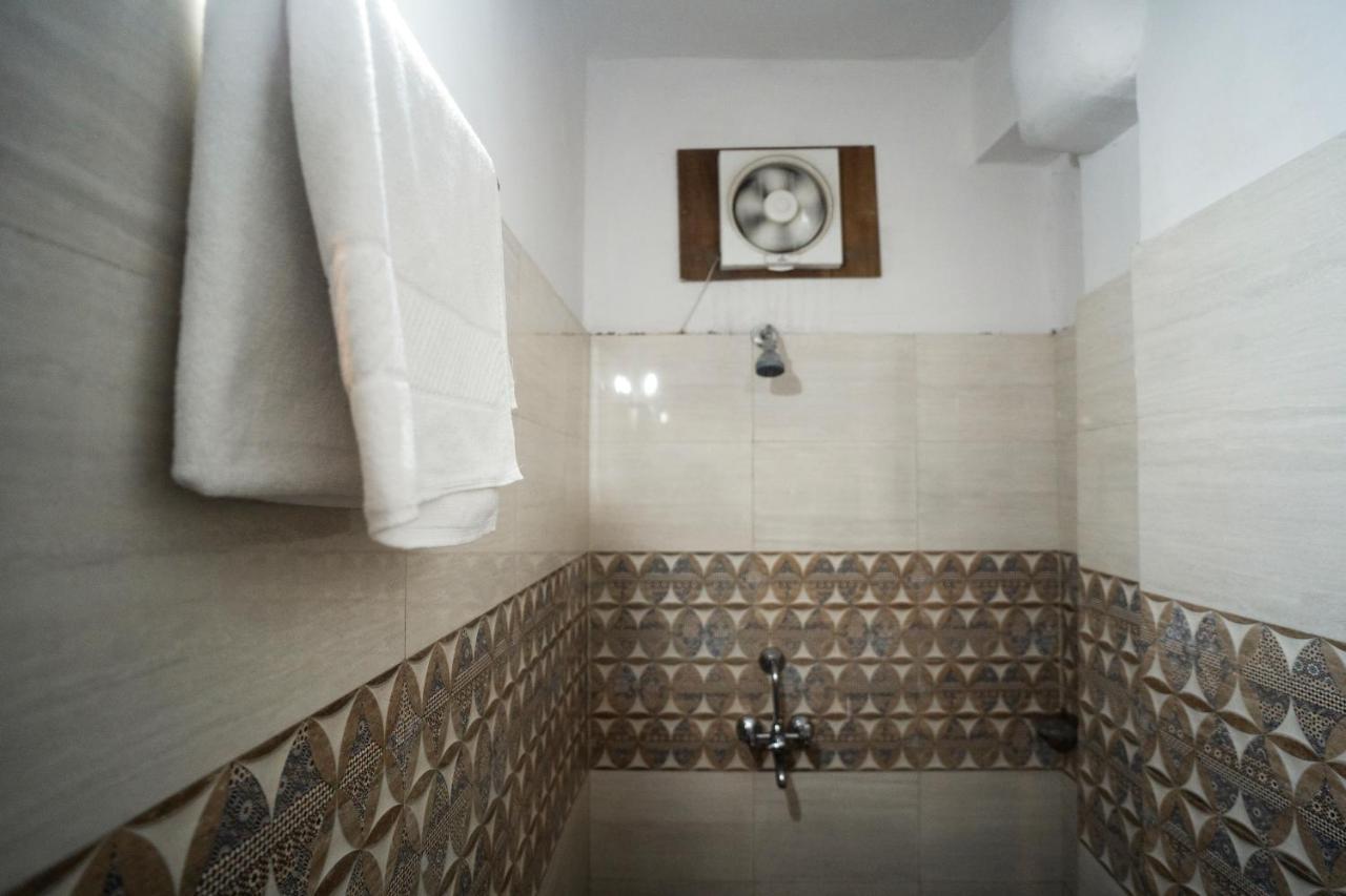 Tripli Hotels Arunoday Palace Udaipur Exterior photo
